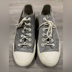 Pro-Keds Royal Lo Safety Stingray Lace Up Sneaker black and white Men’s Size 9